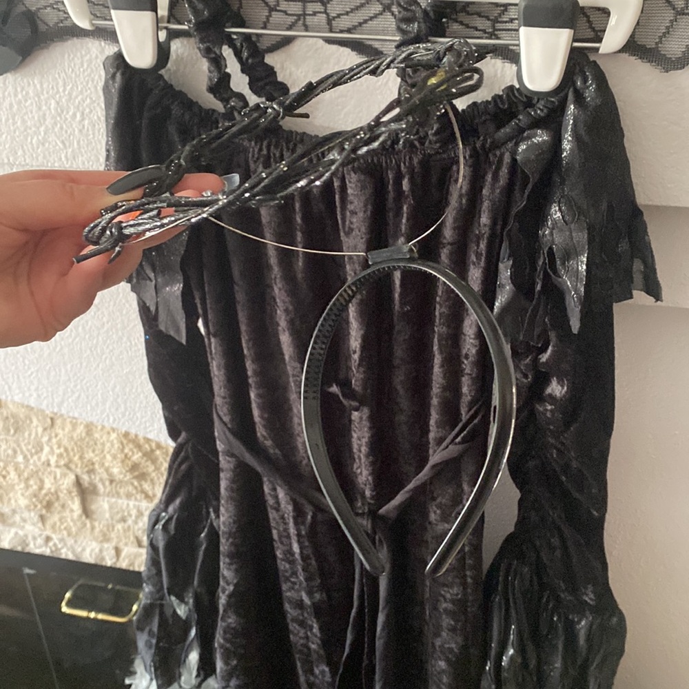 Gothic Angel Halloween costume - Picture 12 of 16
